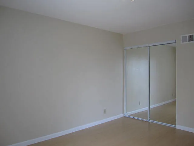 378 Richmond Dr #4 — Photo 15