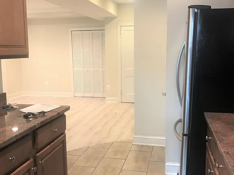 401 Commonwealth Ave #10B — Photo 13