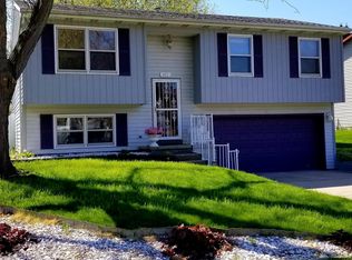 422 Jade Dr, Lansing, MI