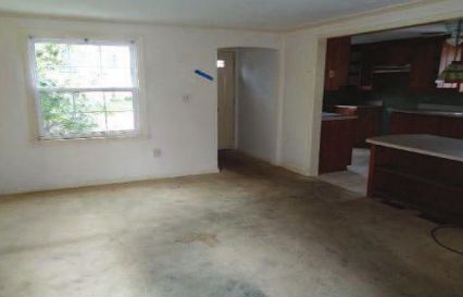 5th image of 151 Hotchkiss St