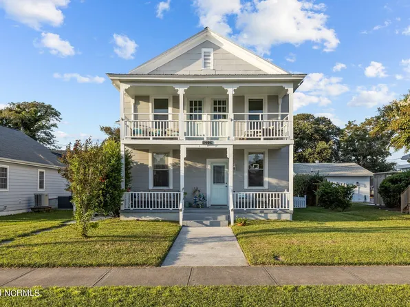 1406 Evans St #A, Morehead City, NC 28557