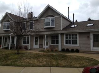 3262 Wimbledon Dr #31, Portage, MI