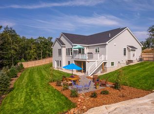 6 Zoes Way, York, ME 03909