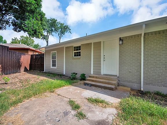 5th image of 2029 Riverway Dr