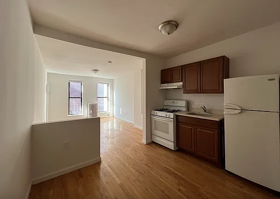 Rented by Compass | media 19