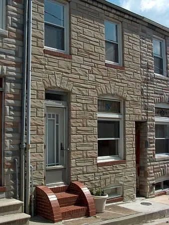 (Undisclosed Address) Photo 1