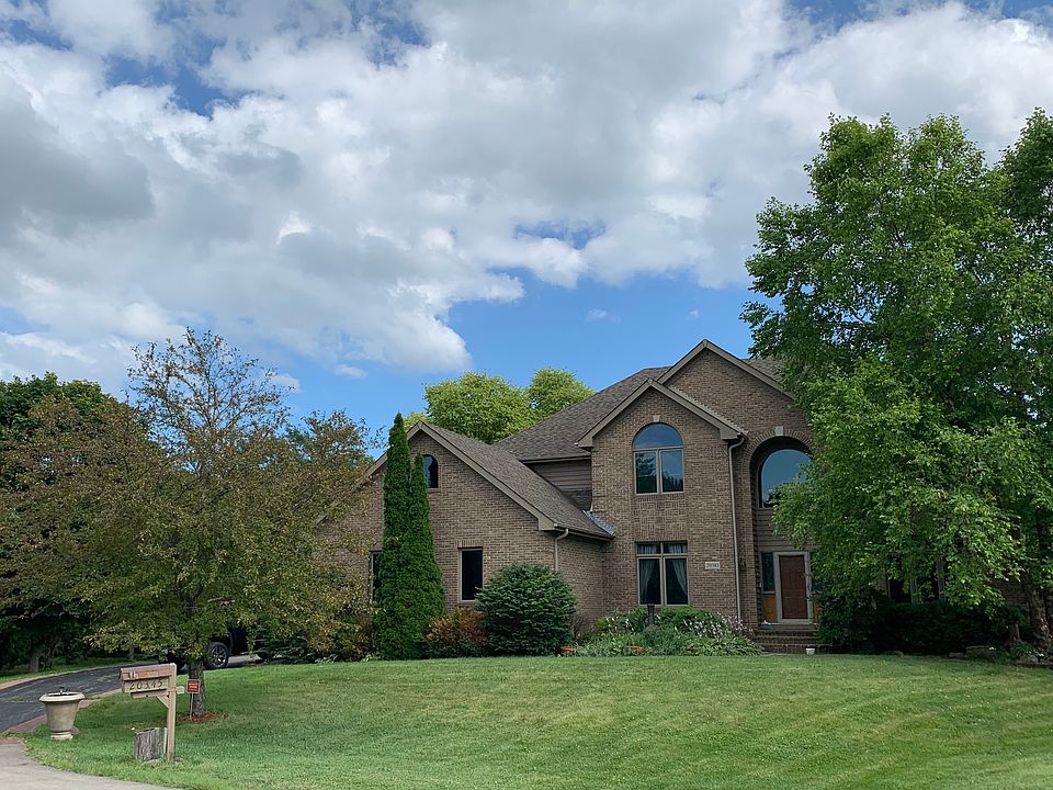 1st image of 20345 W Windflower Ct