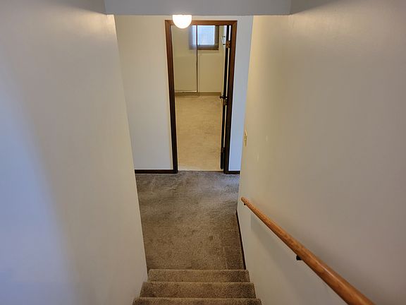 2nd image of 101 1/2 W Madison St