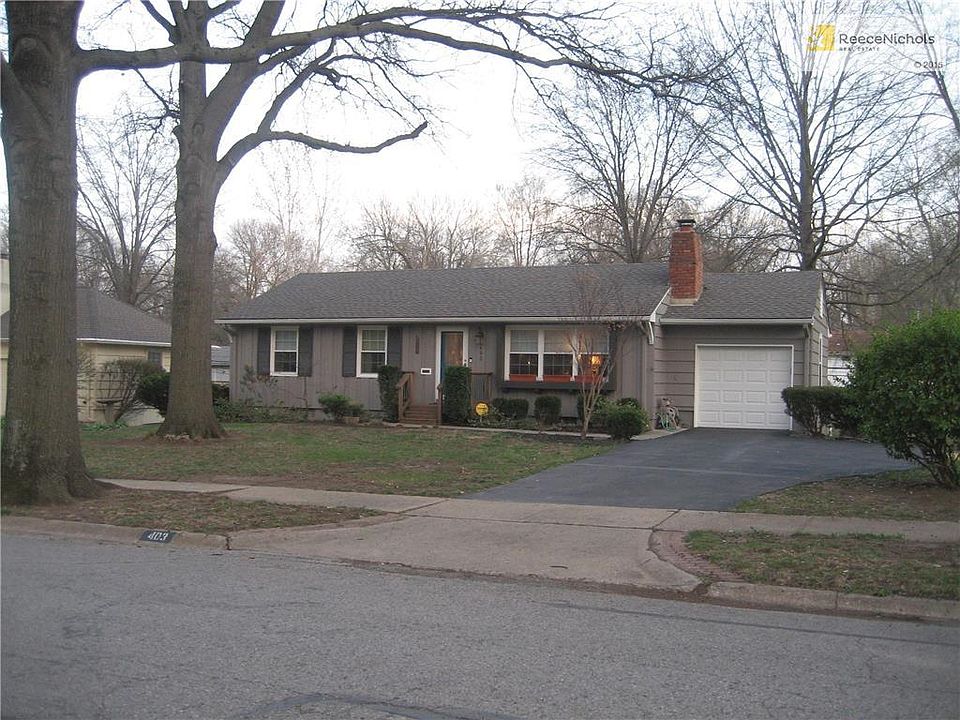 1st image of 403 E 109th St