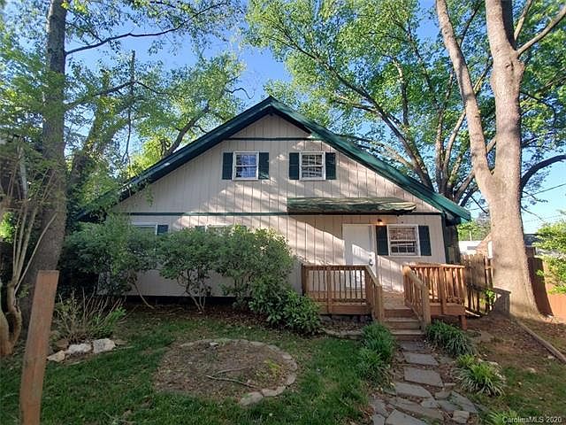 1st image of 6 Cedar Villa Dr