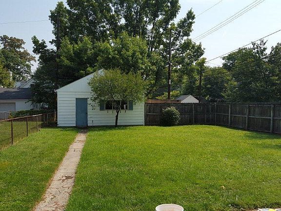 4th image of 1274 Westwood Ave