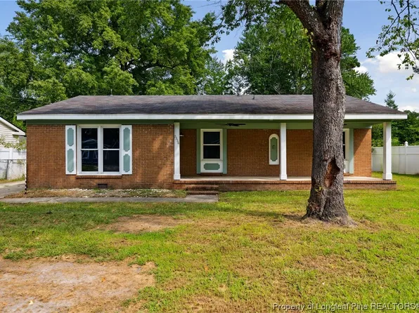 7336 Ryan St, Fayetteville, NC 28314