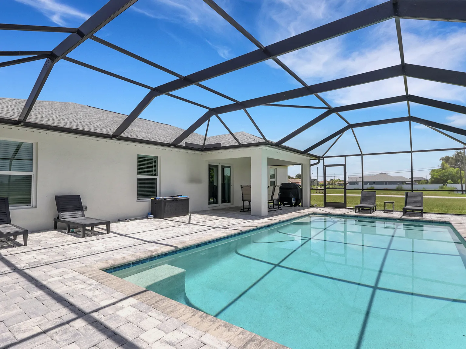 4 bed, 1767 sqft, $4,000 — Photo 4