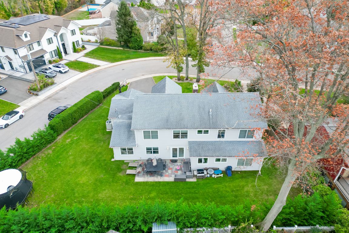 next background image