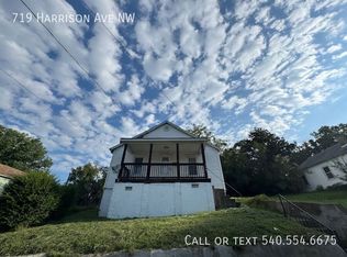719 Harrison Ave NW, Roanoke, VA
