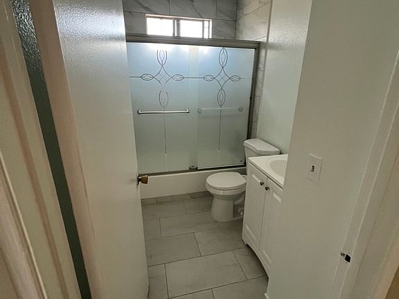 5th image of 132 N Vendome St APT 6