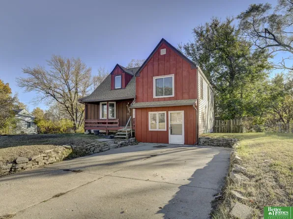 4101 Pratt St, Omaha, NE 68111