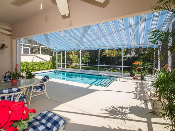 307 Kelsey Park Circle, Palm Beach Gardens, FL 33410