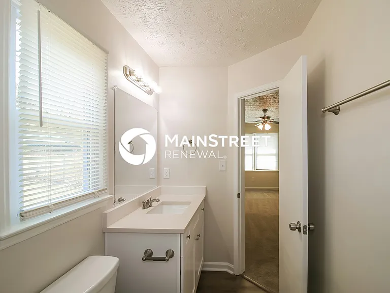 Main Bathroom