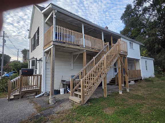 3rd image of 246 Lincoln Street