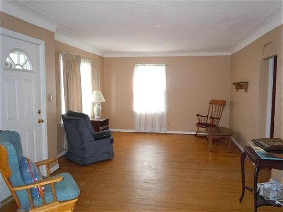 Large Living Room