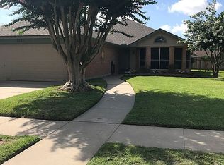 1201 Blyth Rd, Victoria, TX 77904