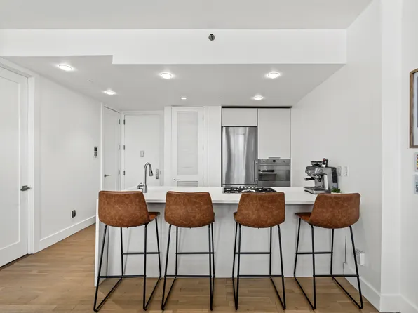 5-19 Borden Ave Unit 6-F, Long Island City, NY 11101