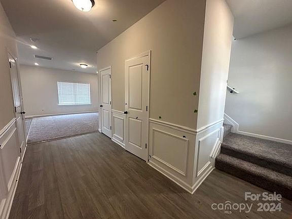 4th image of 5915 Palmer Dr #46