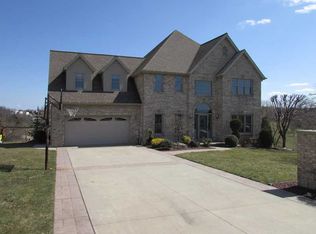 325 Wildwind Dr, Rostraver Township, PA 15012