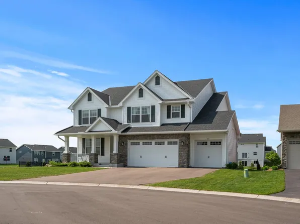 825 Spancil Hill Vw, Woodbury, MN 55129
