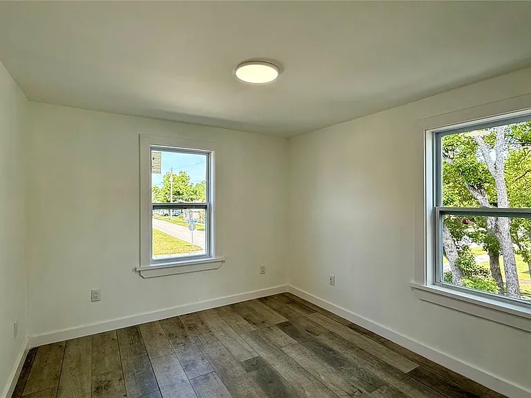 701 New York Ave — Photo 18