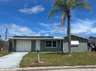 3521 Kimberly Oaks Dr, Holiday, FL 34691