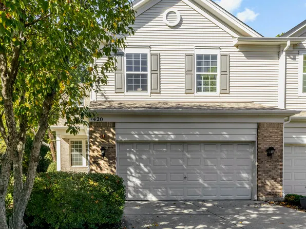1420 Yellowstone Dr, Streamwood, IL 60107