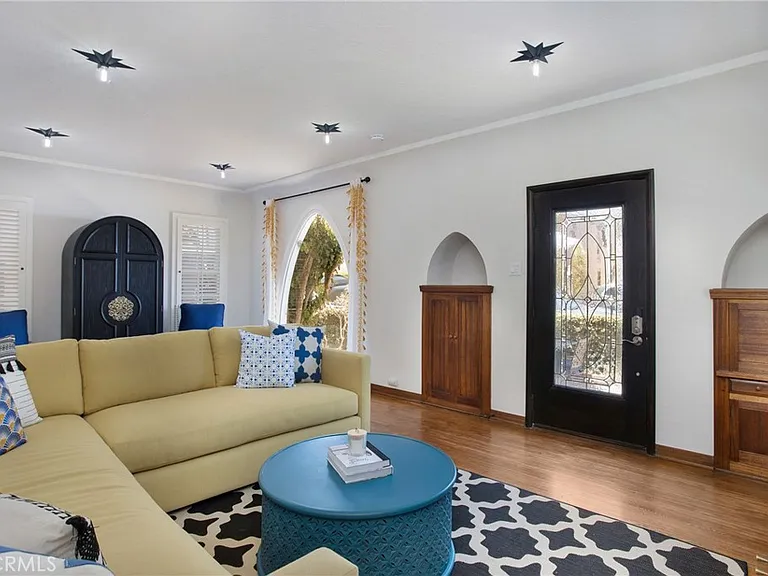26 La Verne Ave — Photo 31