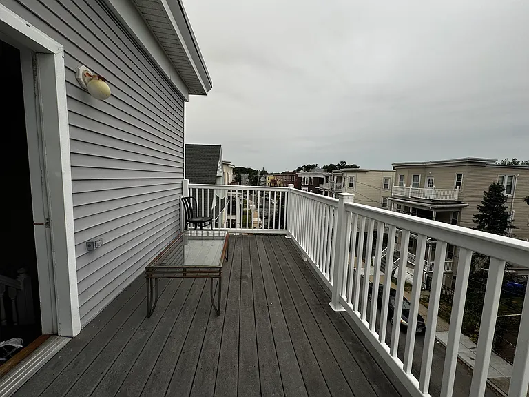 93 Easton St #3 — Photo 11