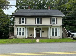 31 River St, Brookfield, MA 01506