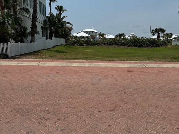 2nd image of 8331 Breakers Blvd