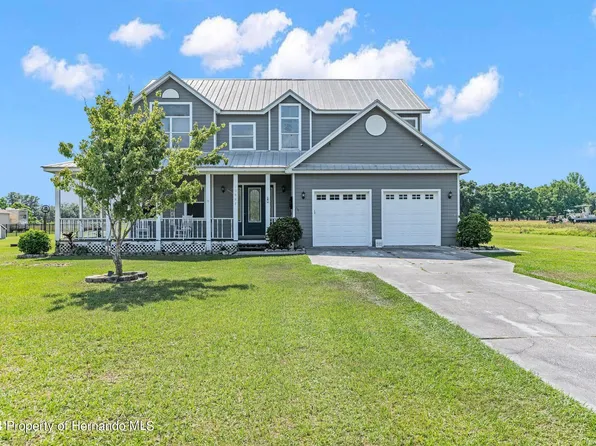 13907 Darby Park Ln, Dade City, FL 33525
