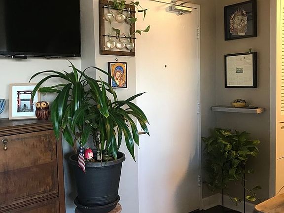 5th image of 4970 N Marine Dr APT 1126