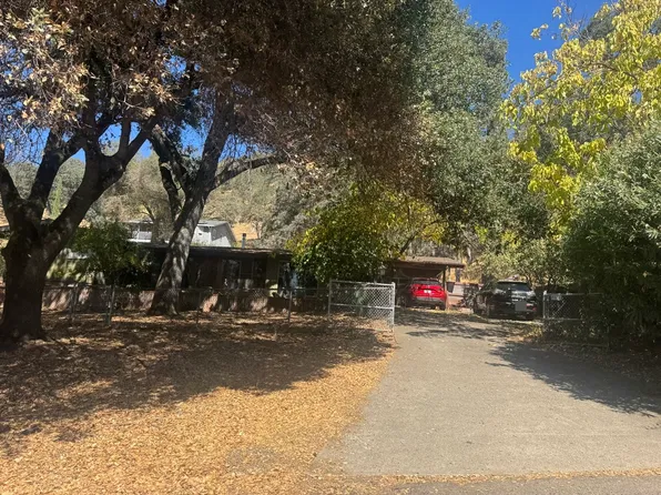2970 Oak Crest Ave, Lucerne, CA 95458