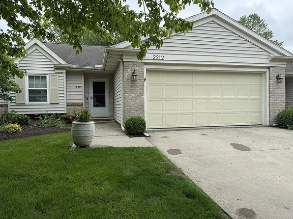 2212 Westwind Dr, Sandusky, OH 44870