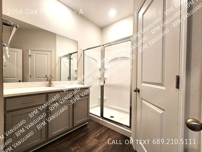 2956 Oak Park Way #A — Photo 8