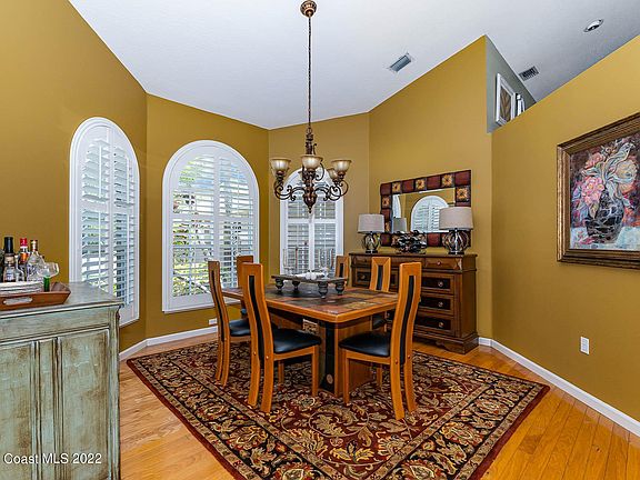 4th image of 4069 Janewood Ln