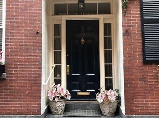 20 Temple St #1, Boston, MA 02114