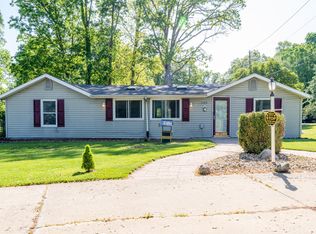 1193 Huntly Rd, Niles, MI 49120