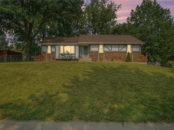 1537 N 85th Ter, Kansas City, KS 66112