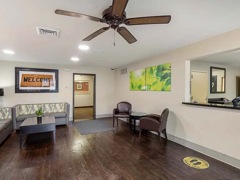 Lobby and Guest Check-in
