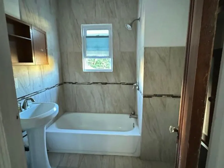 376 River Dr #2 — Photo 3