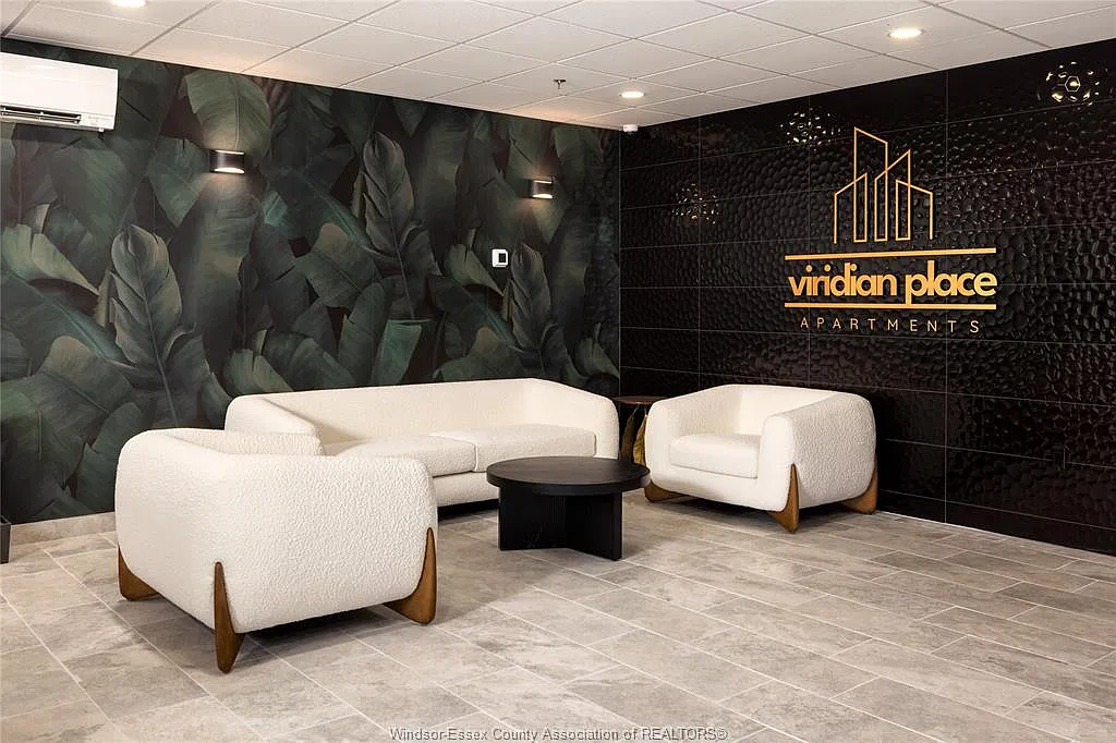 1 bed, $1,935 — Photo 2