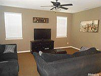 4th image of 3201 Village Center Dr